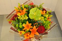 RL1 - Rose or Lily Hand Tie